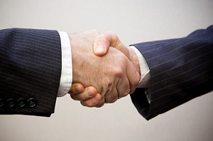 Online Estate Agent Handshake